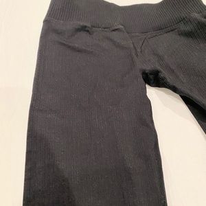 Super Slimming ribbed Black Leggings